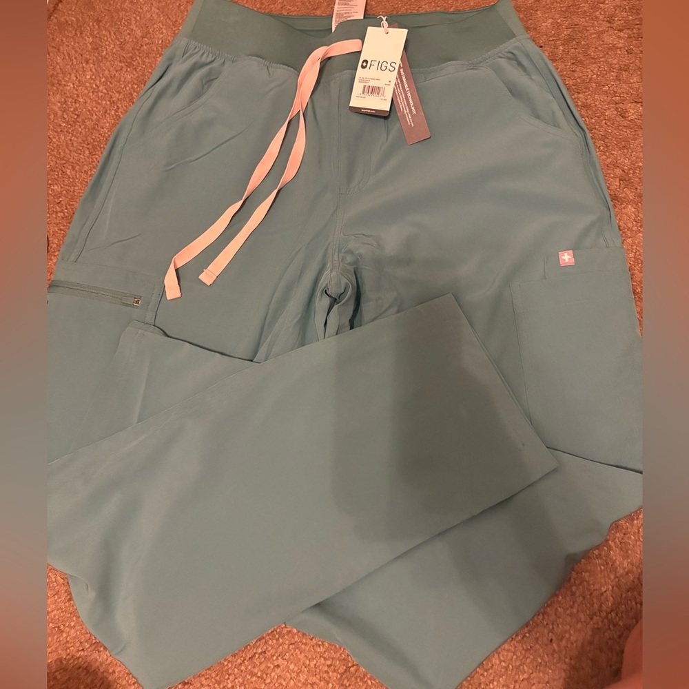 W_HW_YOLA FREEX LINED
SCRUB PANTS
W23SW2007 MEDIUM!